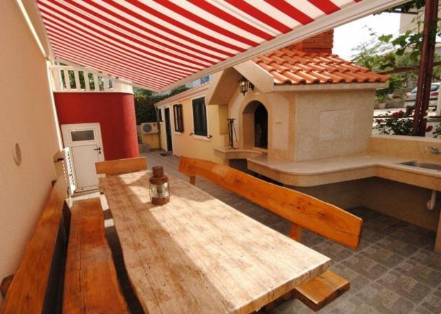 Villa Guliver Slatine Dış mekan fotoğraf